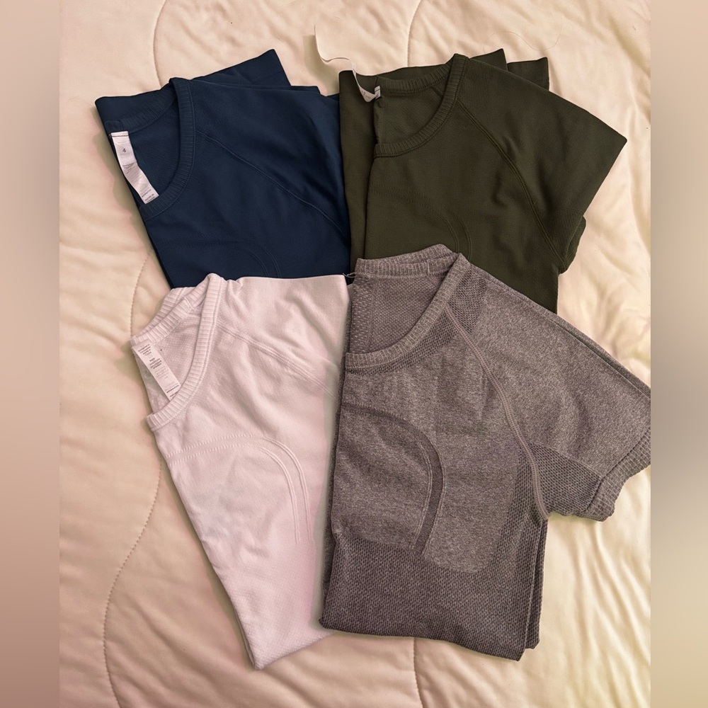 lululemon short sleeve top bundle size 4 in Blue, Green, White, and Gray